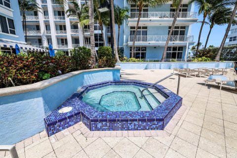 Condo in Deerfield Beach, Florida, 3 bedrooms  № 1185579 - photo 24