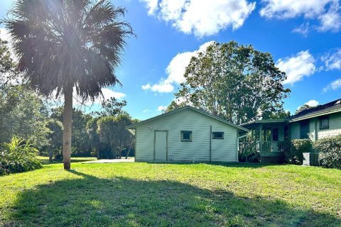 House in Jupiter, Florida 4 bedrooms, 197.7 sq.m. № 1182829 - photo 3