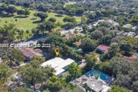 Villa ou maison à vendre à Miami Shores, Floride: 5 chambres, 233.28 m2 № 537417 - photo 3