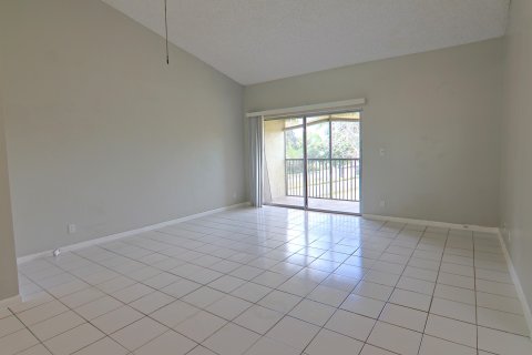 Condominio en venta en Pompano Beach, Florida, 2 dormitorios, 81.75 m2 № 1155931 - foto 15
