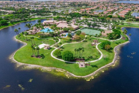 Villa ou maison à vendre à Parkland, Floride: 4 chambres, 282.89 m2 № 1155953 - photo 2