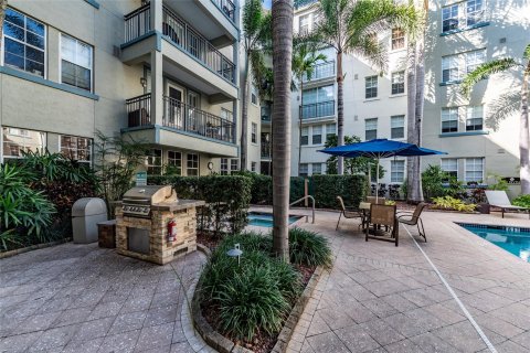 Condominio en venta en Fort Lauderdale, Florida, 1 dormitorio, 61.97 m2 № 1162051 - foto 20