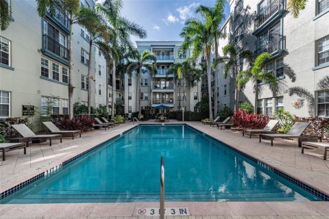 Condominio en venta en Fort Lauderdale, Florida, 1 dormitorio, 61.97 m2 № 1162051 - foto 18