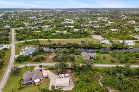 Terreno en venta en Port Charlotte, Florida № 920454 - foto 9