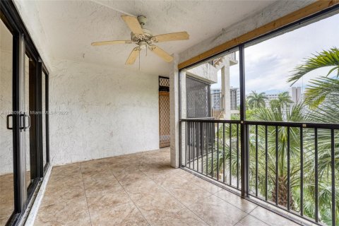Condominio en venta en Fort Lauderdale, Florida, 2 dormitorios, 117.61 m2 № 28928 - foto 12