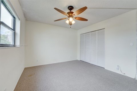 Condominio en venta en Fort Lauderdale, Florida, 2 dormitorios, 117.61 m2 № 28928 - foto 30