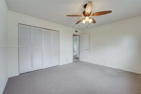 Condominio en venta en Fort Lauderdale, Florida, 2 dormitorios, 117.61 m2 № 28928 - foto 29