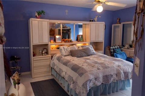 Condo in Delray Beach, Florida, 2 bedrooms  № 1237001 - photo 23
