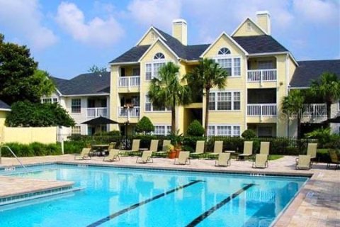 Condominio en alquiler en Orlando, Florida, 1 dormitorio, 62.52 m2 № 1354989 - foto 1