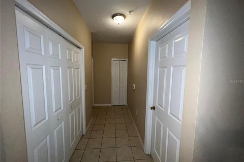 Condominio en venta en Orlando, Florida, 2 dormitorios, 114.55 m2 № 950575 - foto 3