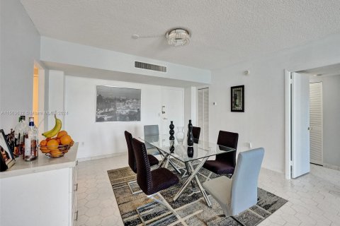 Condominio en venta en Palm Beach, Florida, 2 dormitorios, 143.81 m2 № 1098537 - foto 6