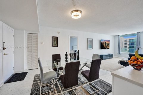 Condominio en venta en Palm Beach, Florida, 2 dormitorios, 143.81 m2 № 1098537 - foto 4
