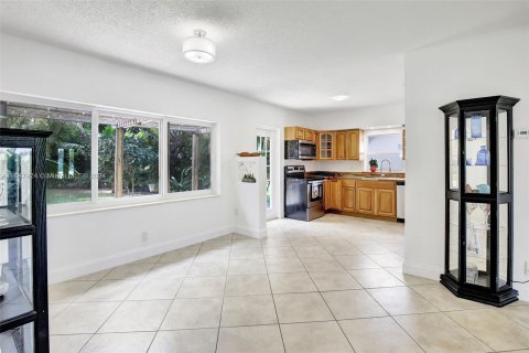 Villa ou maison à vendre à Dania Beach, Floride: 2 chambres, 94.76 m2 № 1330288 - photo 8