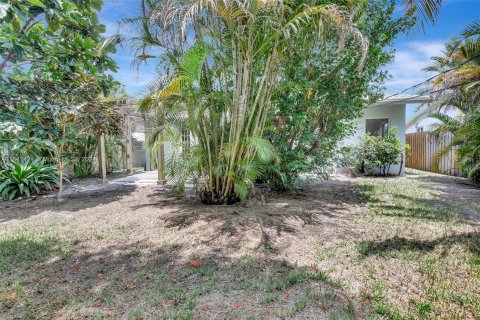 House in Dania Beach, Florida 2 bedrooms, 94.76 sq.m. № 1330288 - photo 27