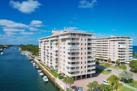 Condominio en venta en Hillsboro Beach, Florida, 2 dormitorios, 111.48 m2 № 1099069 - foto 25