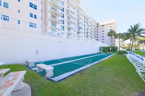 Condominio en venta en Hillsboro Beach, Florida, 2 dormitorios, 111.48 m2 № 1099069 - foto 19