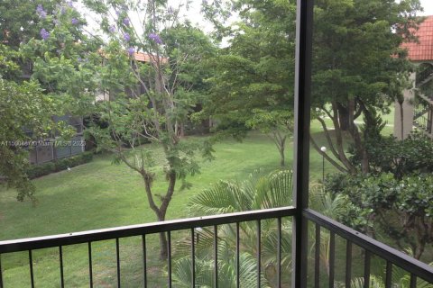 Condo in Lauderhill, Florida, 1 bedroom  № 887693 - photo 6