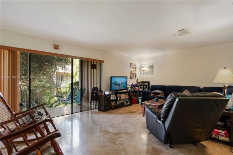 Copropriété à vendre à Miami, Floride: 2 chambres, 131.46 m2 № 1372660 - photo 1