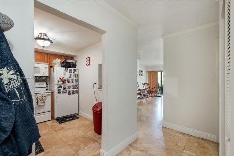 Condominio en venta en Miami, Florida, 2 dormitorios, 131.46 m2 № 1372660 - foto 11