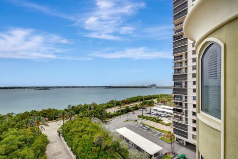 Condo in Riviera Beach, Florida, 3 bedrooms  № 1160526 - photo 6