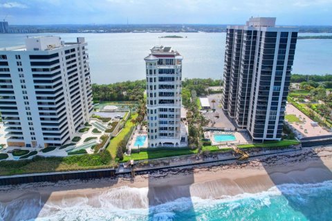 Condominio en venta en Riviera Beach, Florida, 3 dormitorios, 269.79 m2 № 1160526 - foto 9