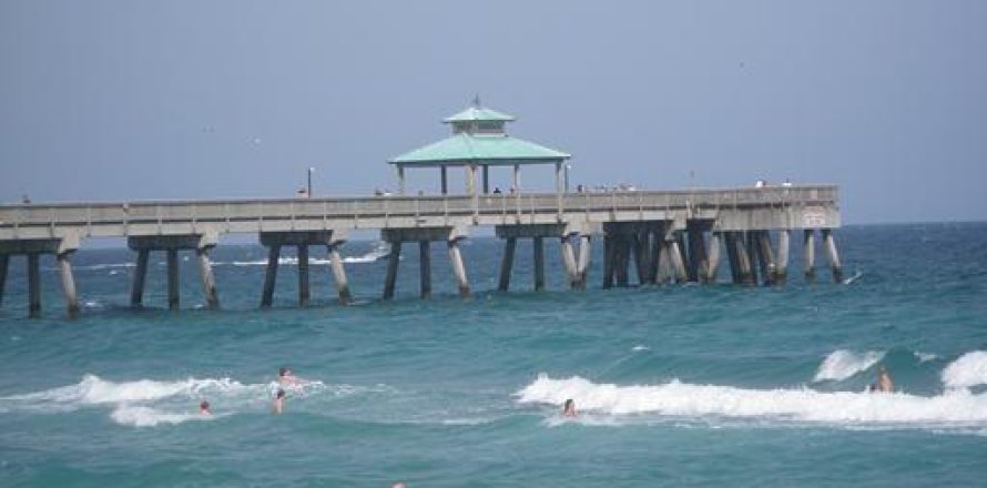 Condominio en Deerfield Beach, Florida, 2 dormitorios  № 748321