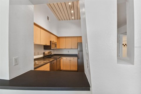 Condominio en venta en Tampa, Florida, 1 dormitorio, 73.3 m2 № 1342680 - foto 25