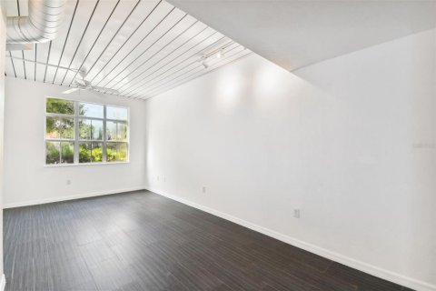 Copropriété à vendre à Tampa, Floride: 1 chambre, 73.3 m2 № 1342680 - photo 18