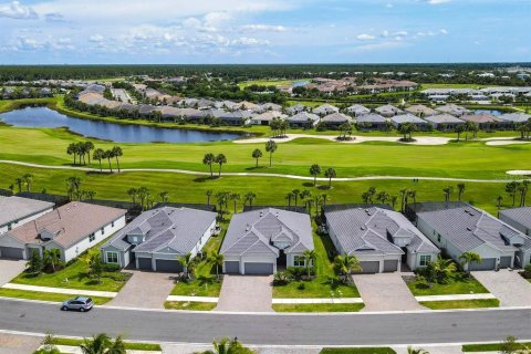 Villa ou maison à vendre à Punta Gorda, Floride: 4 chambres, 210.52 m2 № 1308796 - photo 3