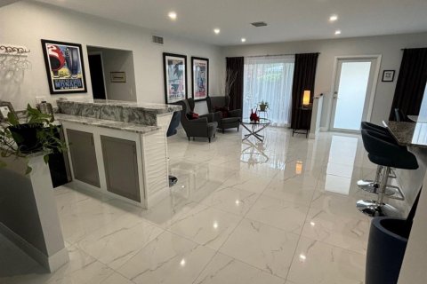 Casa en venta en Lauderdale-by-the-Sea, Florida, 3 dormitorios, 159.33 m2 № 890264 - foto 22