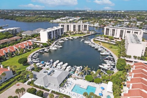 Condominio en venta en Boca Raton, Florida, 2 dormitorios, 121.24 m2 № 1142279 - foto 9