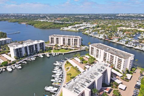 Condominio en venta en Boca Raton, Florida, 2 dormitorios, 121.24 m2 № 1142279 - foto 12