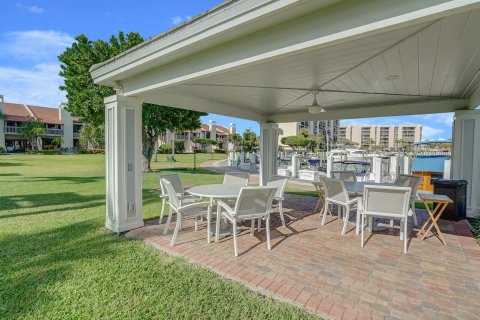 Copropriété à vendre à Boca Raton, Floride: 2 chambres, 121.24 m2 № 1142279 - photo 27