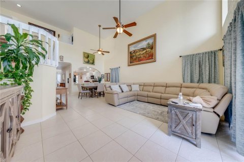 Villa ou maison à vendre à Kissimmee, Floride: 6 chambres, 222.87 m2 № 1319775 - photo 14