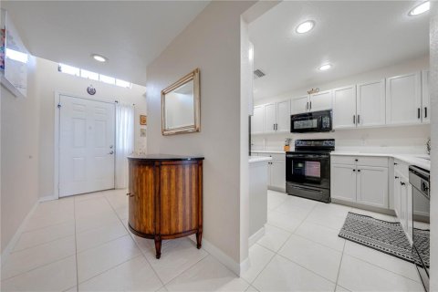 Villa ou maison à vendre à Kissimmee, Floride: 6 chambres, 222.87 m2 № 1319775 - photo 6