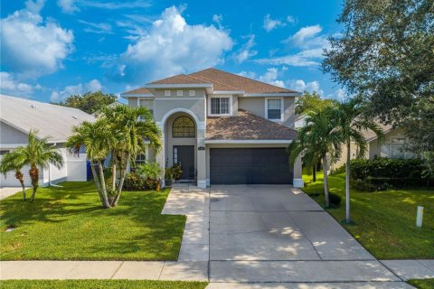 Villa ou maison à vendre à Kissimmee, Floride: 6 chambres, 222.87 m2 № 1319775 - photo 3