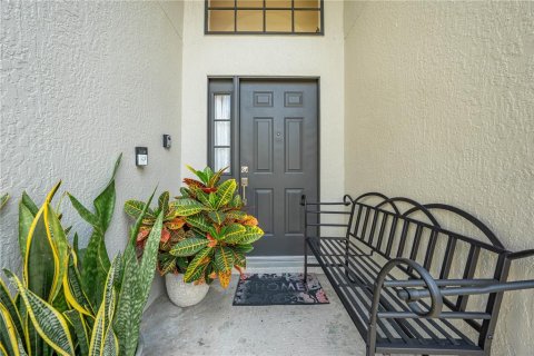 Casa en venta en Kissimmee, Florida, 6 dormitorios, 222.87 m2 № 1319775 - foto 4