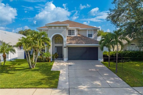 Villa ou maison à vendre à Kissimmee, Floride: 6 chambres, 222.87 m2 № 1319775 - photo 1