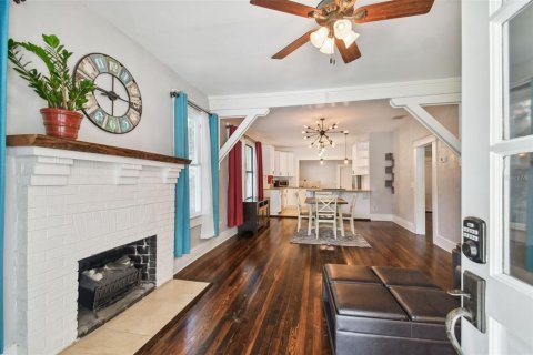 Casa en venta en Tampa, Florida, 3 dormitorios, 117.61 m2 № 1369616 - foto 6