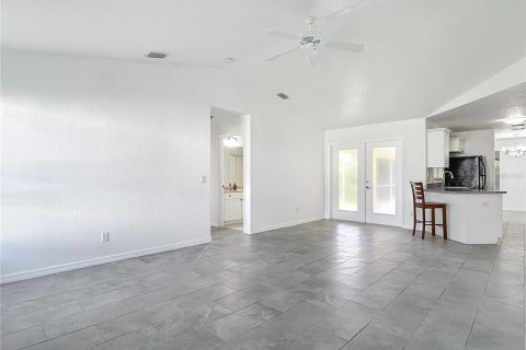 Casa en venta en North Port, Florida, 3 dormitorios, 160.54 m2 № 1295643 - foto 17