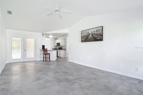 Casa en venta en North Port, Florida, 3 dormitorios, 160.54 m2 № 1295643 - foto 18