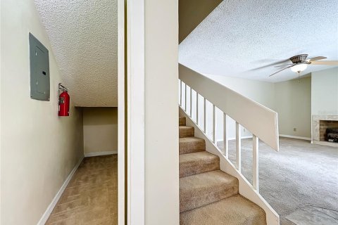 Duplex à vendre à Orlando, Floride: 2 chambres, 118.17 m2 № 1285132 - photo 18