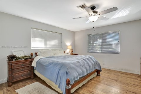 Casa en venta en Coconut Creek, Florida, 3 dormitorios, 163.97 m2 № 832621 - foto 18