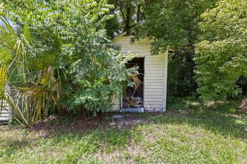 House in DeLand, Florida 4 bedrooms, 131.18 sq.m. № 1295635 - photo 30