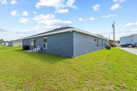 Villa ou maison à vendre à Kissimmee, Floride: 5 chambres, 195.09 m2 № 1295636 - photo 28