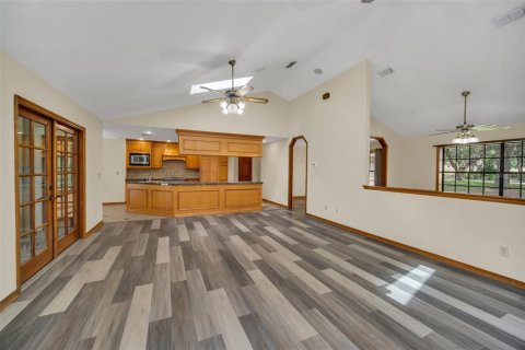 Villa ou maison à vendre à Kissimmee, Floride: 4 chambres, 219.9 m2 № 1352517 - photo 17