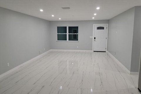 Villa ou maison à vendre à Vero Beach, Floride: 2 chambres, 98.2 m2 № 1117836 - photo 28