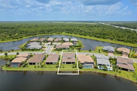 Villa ou maison à vendre à Jupiter, Floride: 4 chambres, 441.94 m2 № 648226 - photo 5