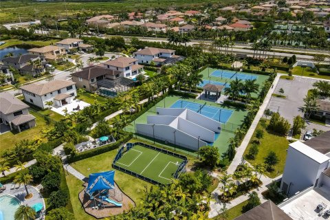 Villa ou maison à vendre à Parkland, Floride: 5 chambres, 380.43 m2 № 1141445 - photo 24