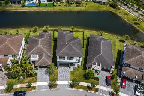 Villa ou maison à vendre à Parkland, Floride: 5 chambres, 380.43 m2 № 1141445 - photo 29